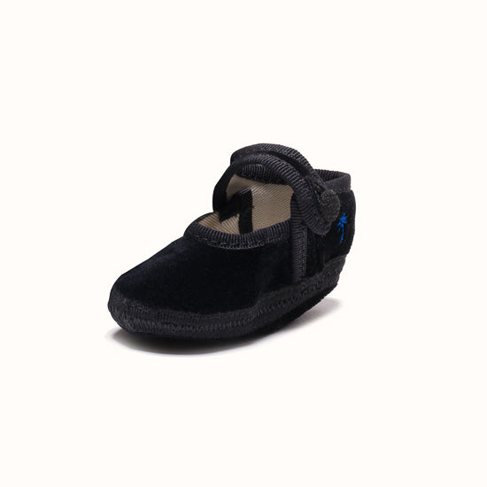 Black velvet baby sales shoes